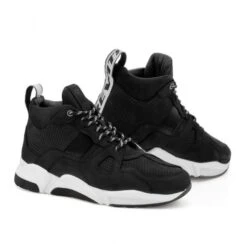 Revit Astro Ghost Shoes Black-White